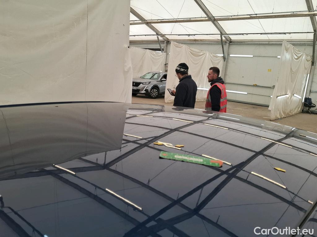  Bmw  Serie 1 Série 1 Berline 118 i Edition Sport 1.5 135CV BVA7 E6d #2