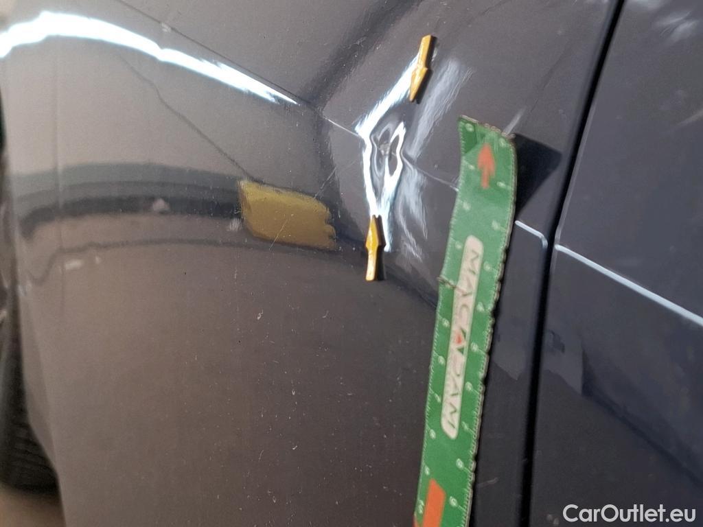  Bmw  Serie 1 Série 1 Berline 118 i Edition Sport 1.5 135CV BVA7 E6d #33