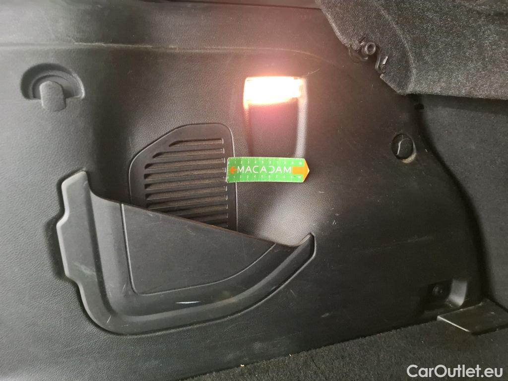  Jeep  Patriot Renegade / 2018 / 5P / SUV 1.3 TURBO T4 190PS 4XE LIMITED
 #64