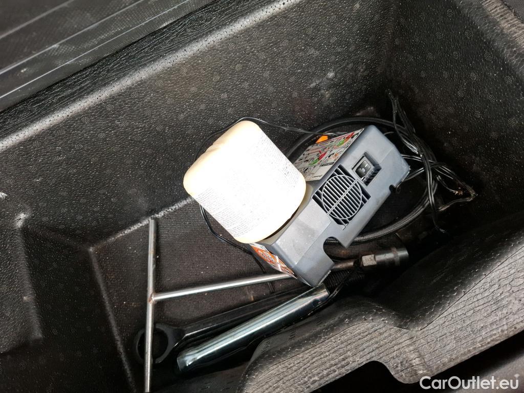  Hyundai  Tucson HYUNDAI  / 2020 / 5P / SUV 1.6 T-GDI 150 DCT-7 HYBRID 48V EXECUTIVE #64