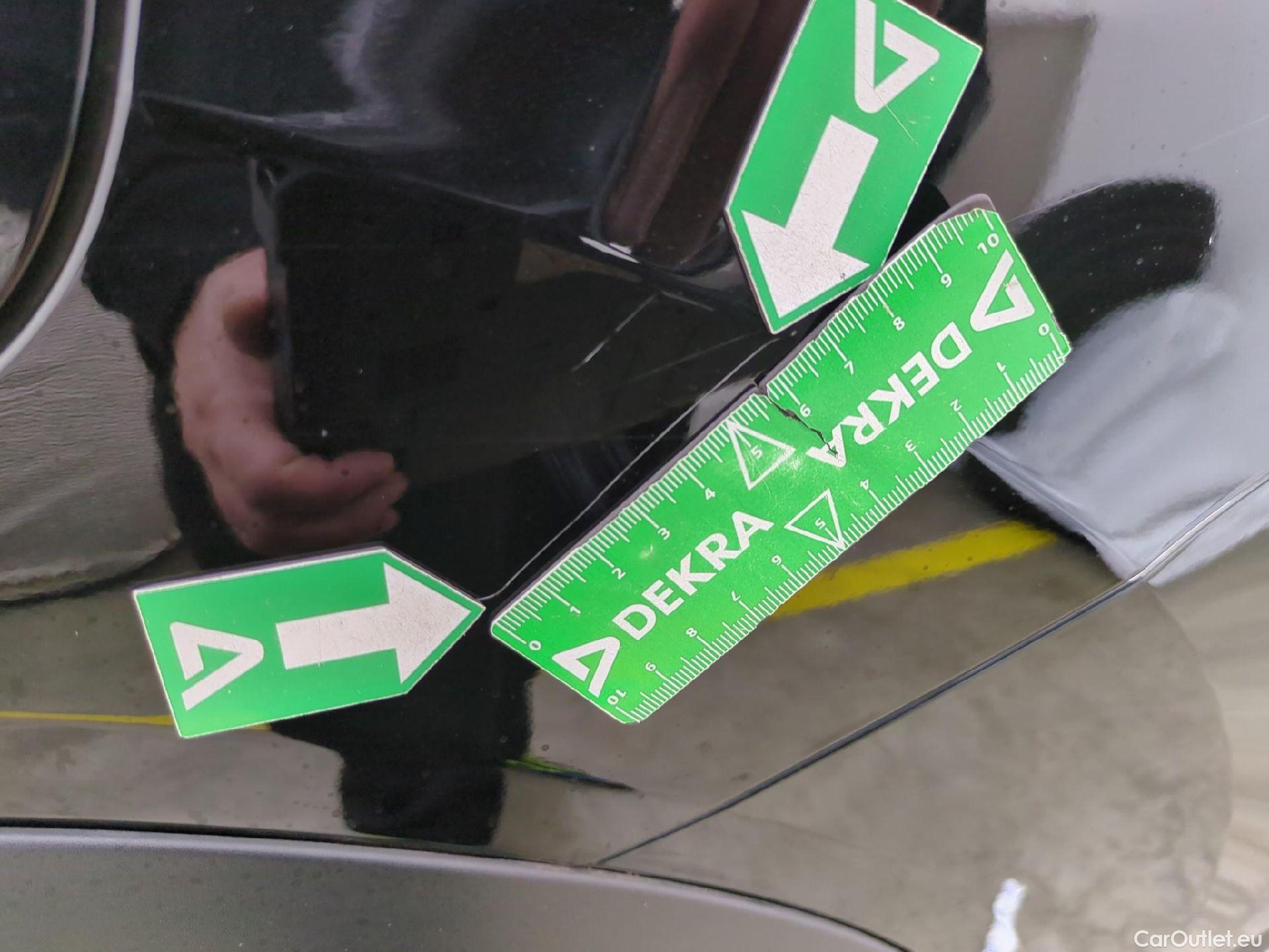  Citroen  C4 X (2022) PureTech 130 S&S EAT8 Feel Pack / GARANTIE CONSTRUCTEUR 10 ANS VOIR PHOTO 2 #11