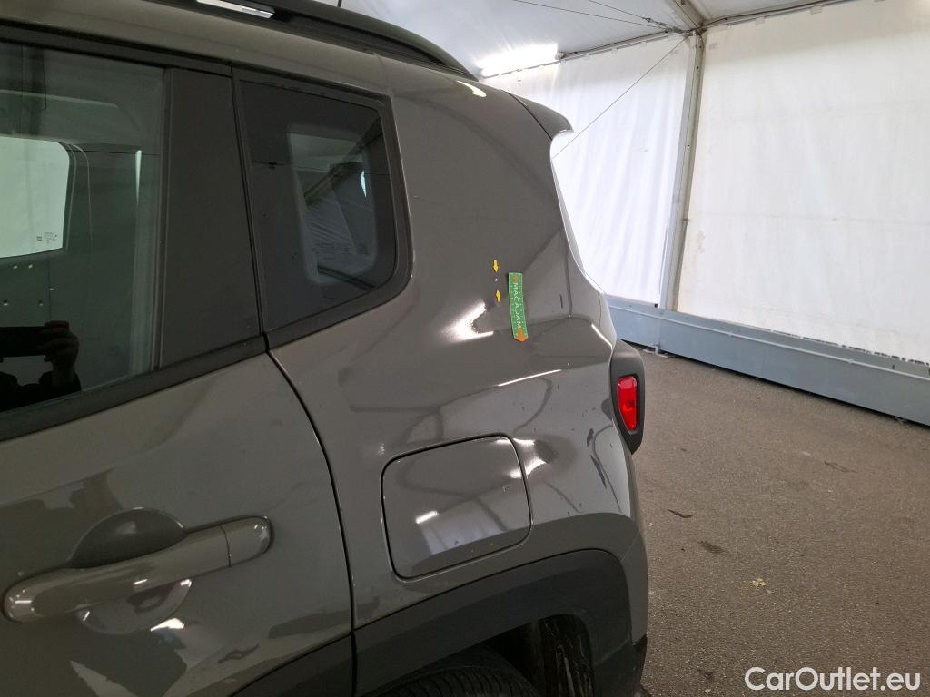  Jeep  Patriot Renegade / 2018 / 5P / SUV 1.3 TURBO T4 190PS 4XE LIMITED
 #36