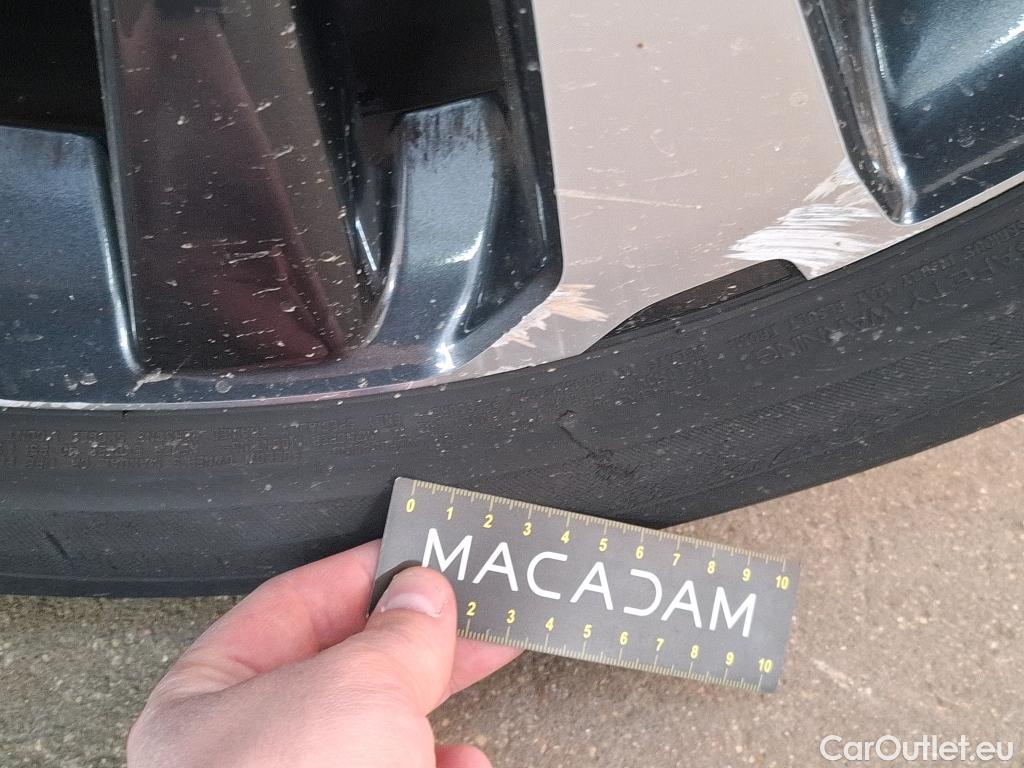  Lexus  NX LEXUS  / 2017 / 5P / SUV 300H 4WD Executive Innovation #20