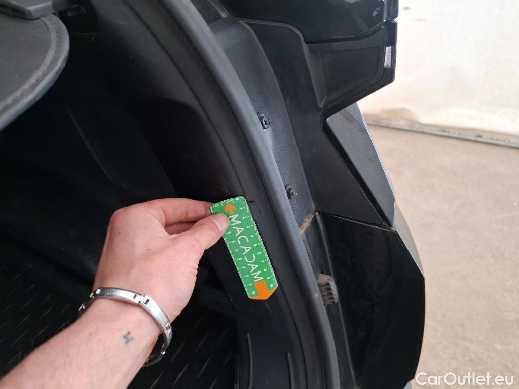  Hyundai  Tucson HYUNDAI  / 2020 / 5P / SUV 1.6 T-GDI 150 DCT-7 HYBRID 48V EXECUTIVE #32