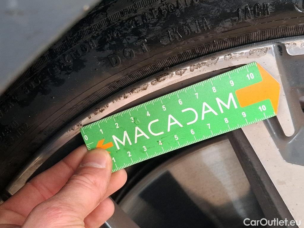  Bmw  Serie 1 Série 1 Lim. 120 M Sport 1.5 170CV BVA7 6E #2