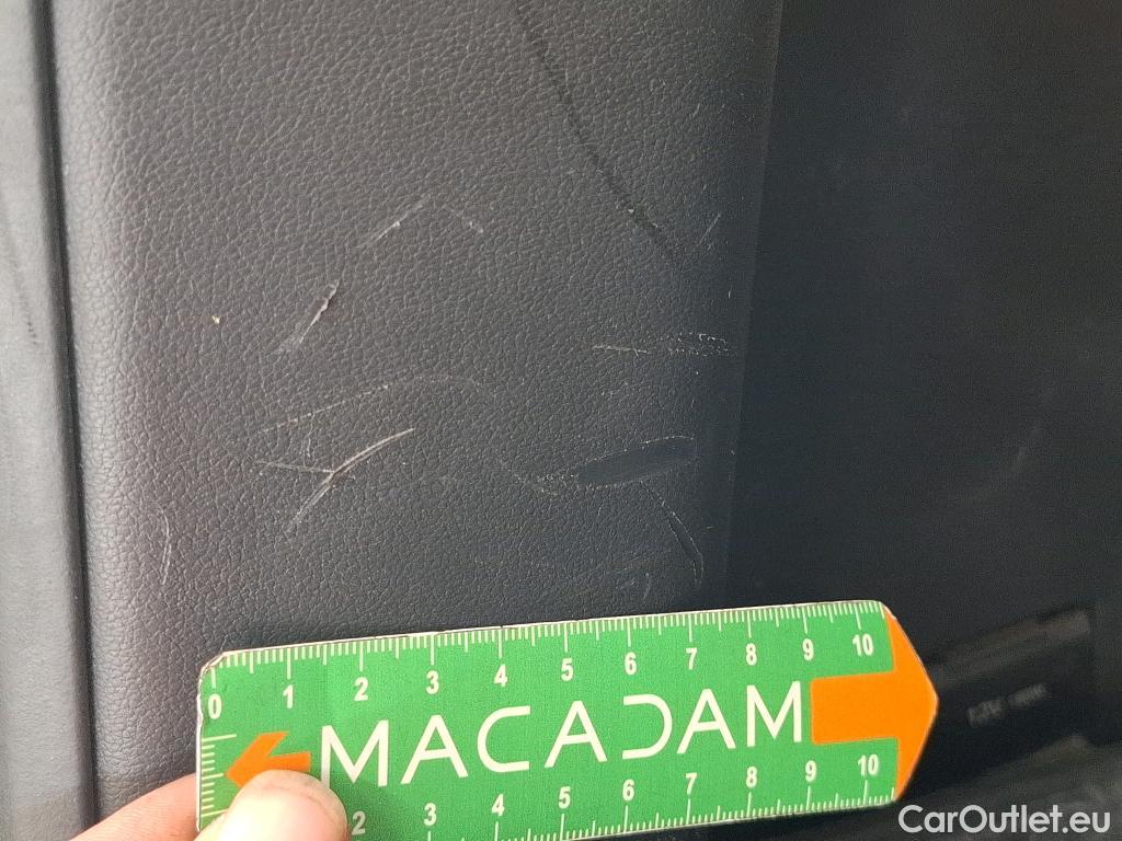  Hyundai  Tucson HYUNDAI  / 2020 / 5P / SUV 1.6 T-GDI 150 DCT-7 HYBRID 48V EXECUTIVE #31