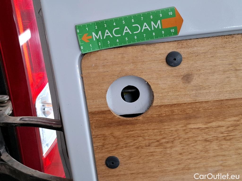  Citroen  Jumper CITROEN  / 2014 / 4P / Fourgon tôlé 30 L2H2 BlueHDi 120 S&S BVM6 Driver #17