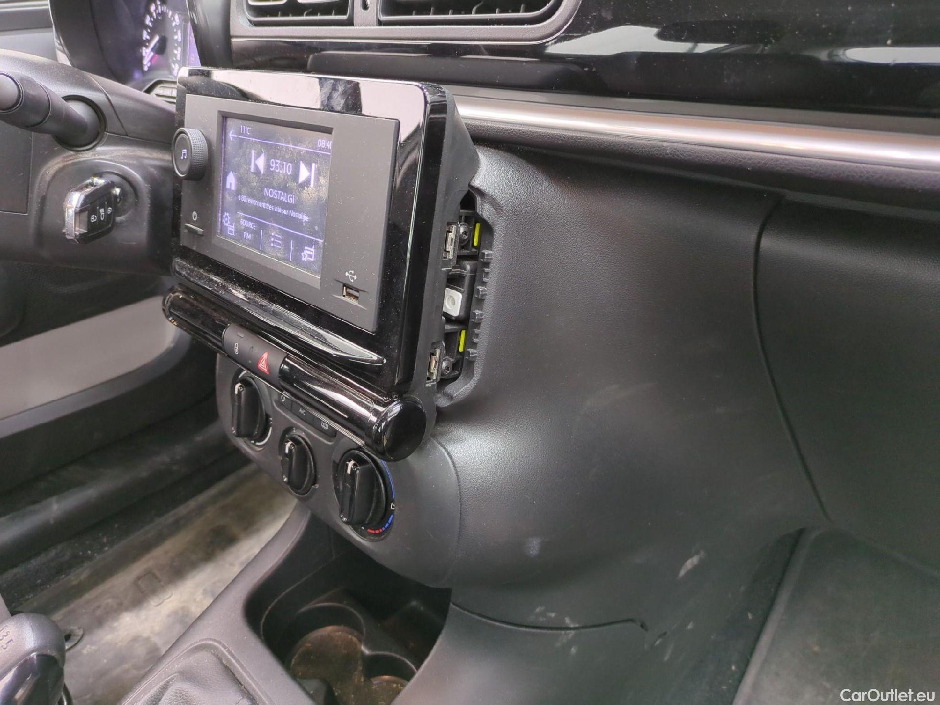  Citroen  C3  Société Feel 1.5 BlueHDI 100CV BVM5 E6dT #3