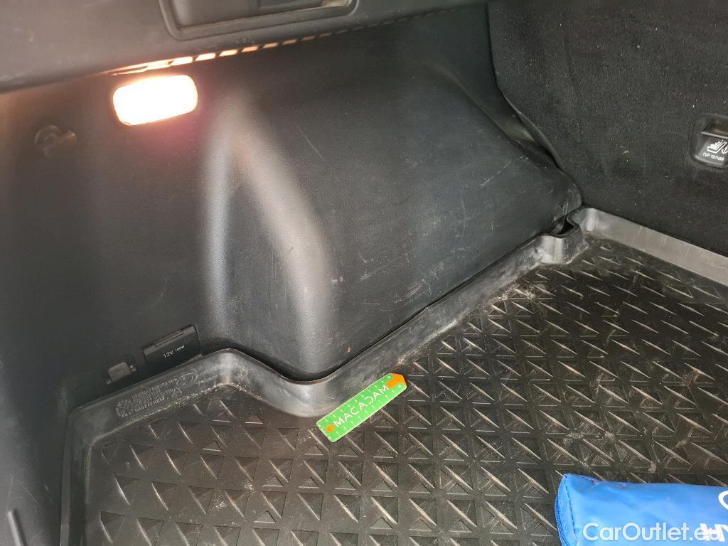  Hyundai  Tucson HYUNDAI  / 2020 / 5P / SUV 1.6 T-GDI 150 DCT-7 HYBRID 48V EXECUTIVE #28