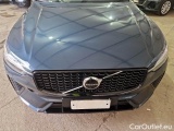  Volvo  XC60 VOLVO  / 2021 / 5P / SUV B4 D AWD AUTOMATICO ULTIMATE DARK #25