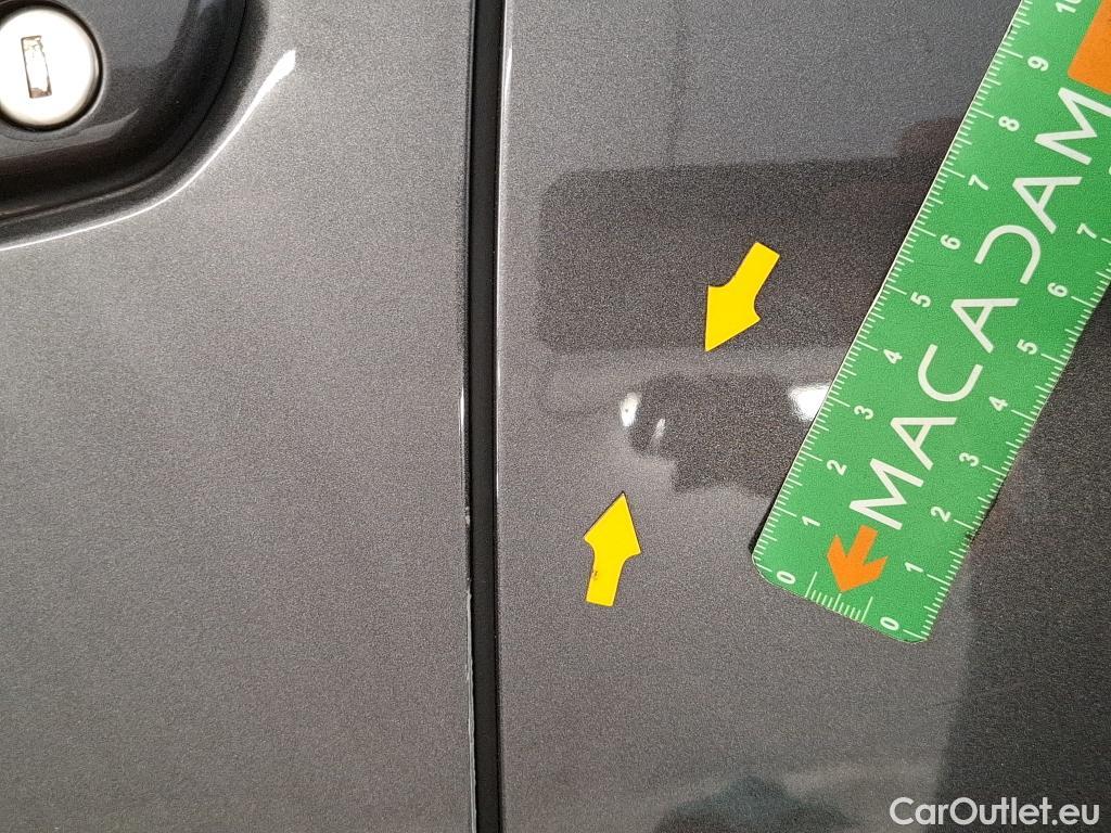  Peugeot  3008  Allure 1.5 HDi 130CV BVA8 E6d #65