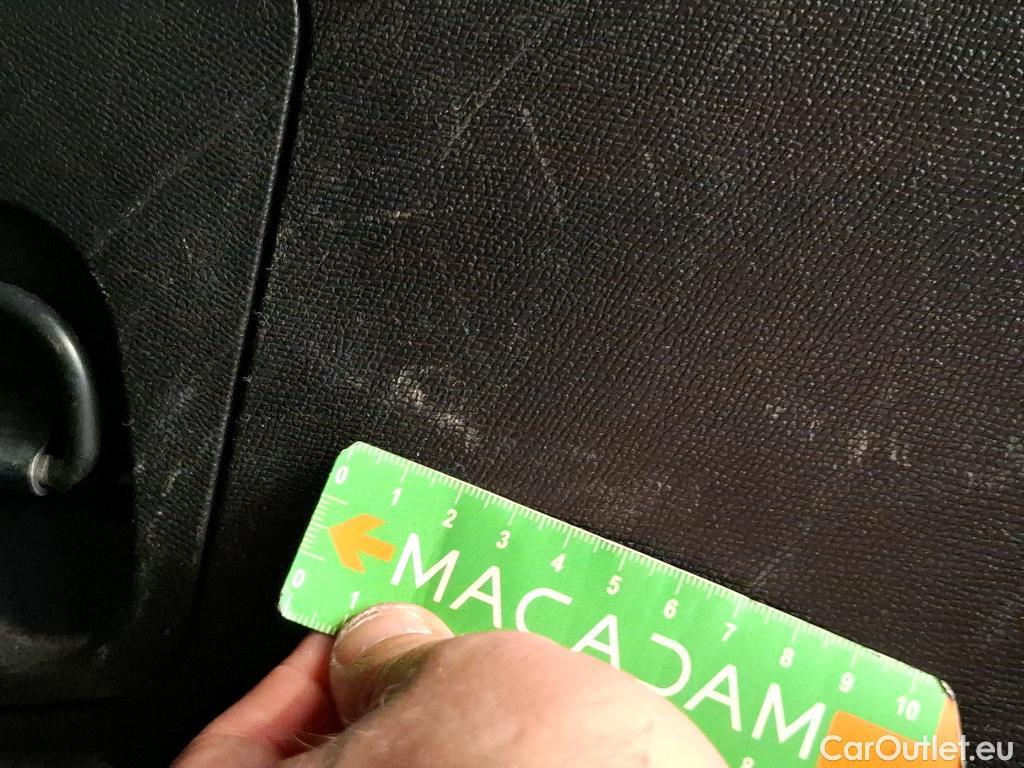  Peugeot  3008  Allure 1.5 HDi 130CV BVA8 E6d #53