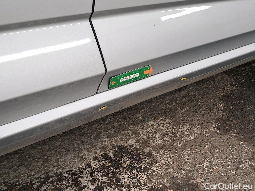  Renault  Megane  IV Berline 5 ptes. Techno 1.5 dCi 115CV BVM6 E6d #10