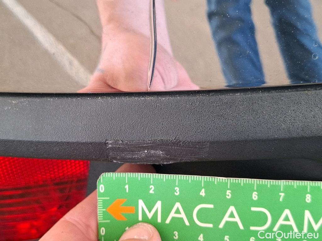  Peugeot  3008  Allure 1.5 HDi 130CV BVA8 E6d #96