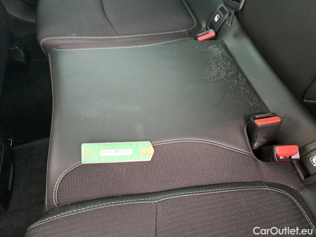  Renault  Megane  IV Berline 5 ptes. Techno 1.5 dCi 115CV BVM6 E6d #16