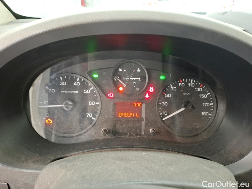  Peugeot  Partner  L1 Pro 1.6 HDi 75CV BVM5 E6 #46