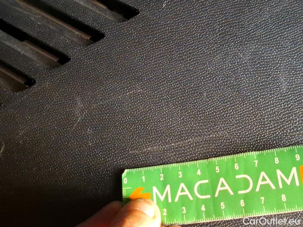  Peugeot  3008  Allure 1.5 HDi 130CV BVA8 E6d #47