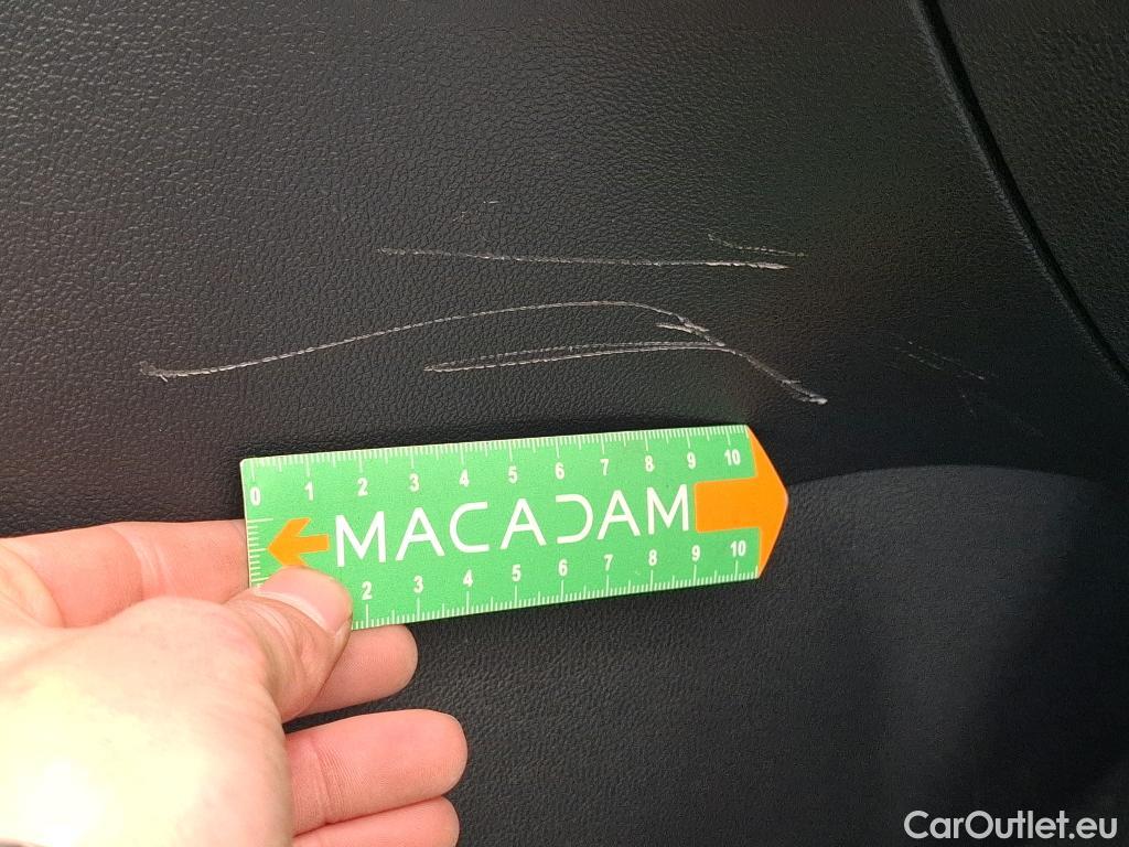  Renault  Megane  IV Berline 5 ptes. Techno 1.5 dCi 115CV BVA7 E6d #9