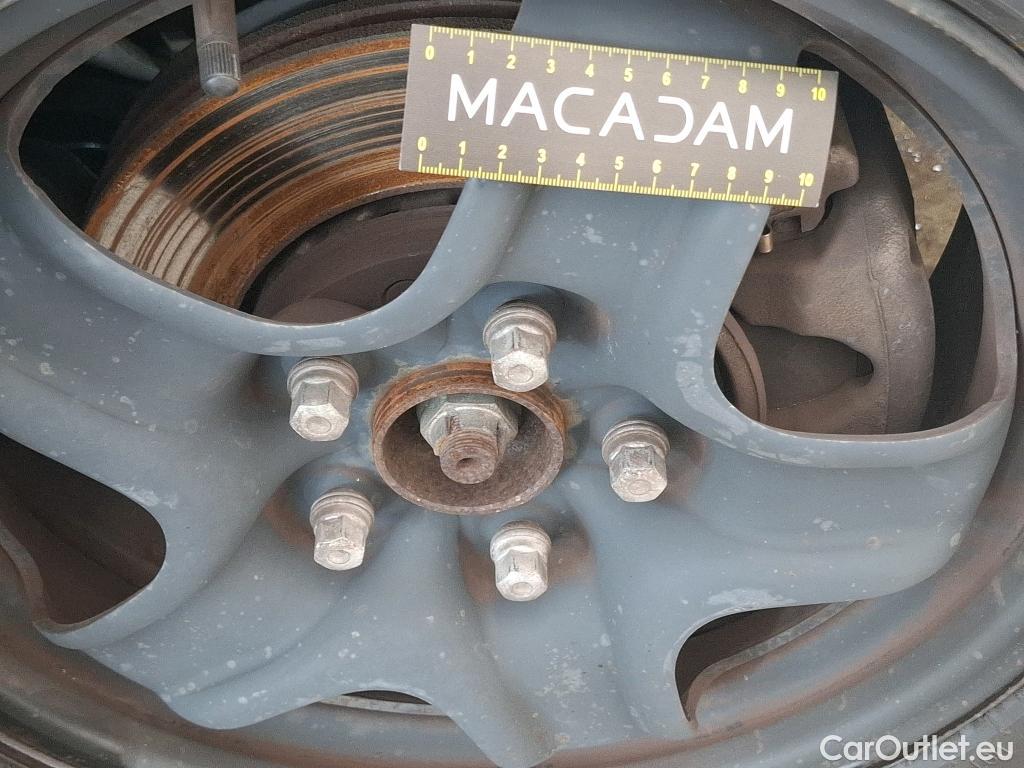  Renault  Megane  IV Berline 5pt. Business 1.5 dCi 115CV BVM6 E6dT / TRANSFO VP VF #25