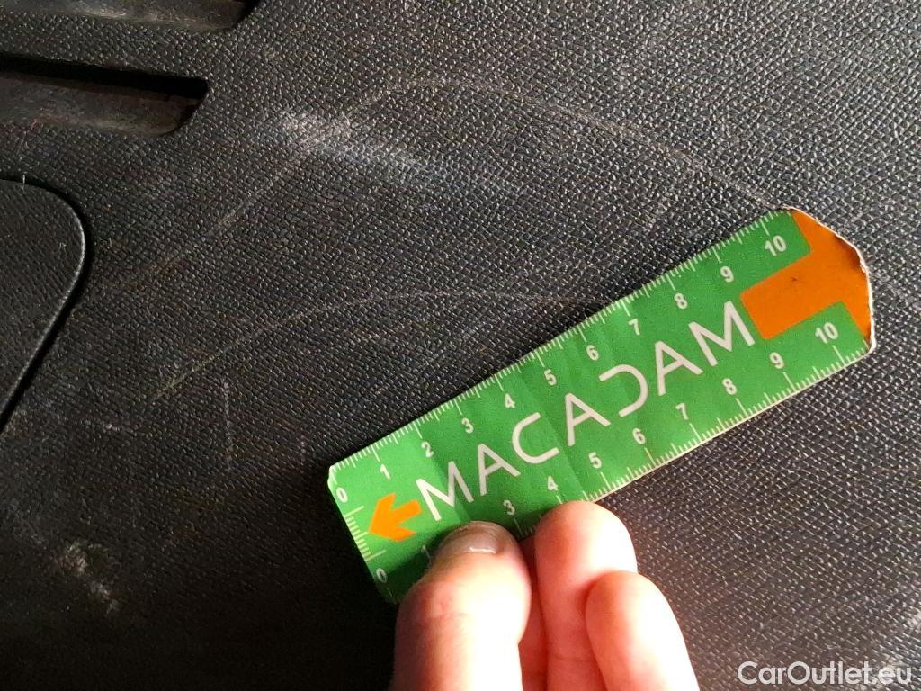  Peugeot  3008  Allure 1.5 HDi 130CV BVA8 E6d #51