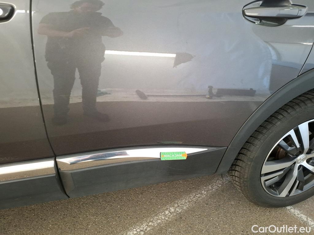  Peugeot  3008  Allure 1.5 HDi 130CV BVA8 E6d #88