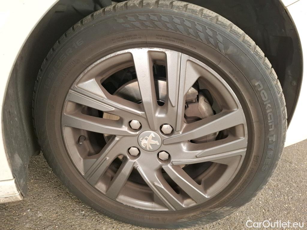  Peugeot  208  Active Pack 1.5 HDi 100CV BVM6 E6d #44