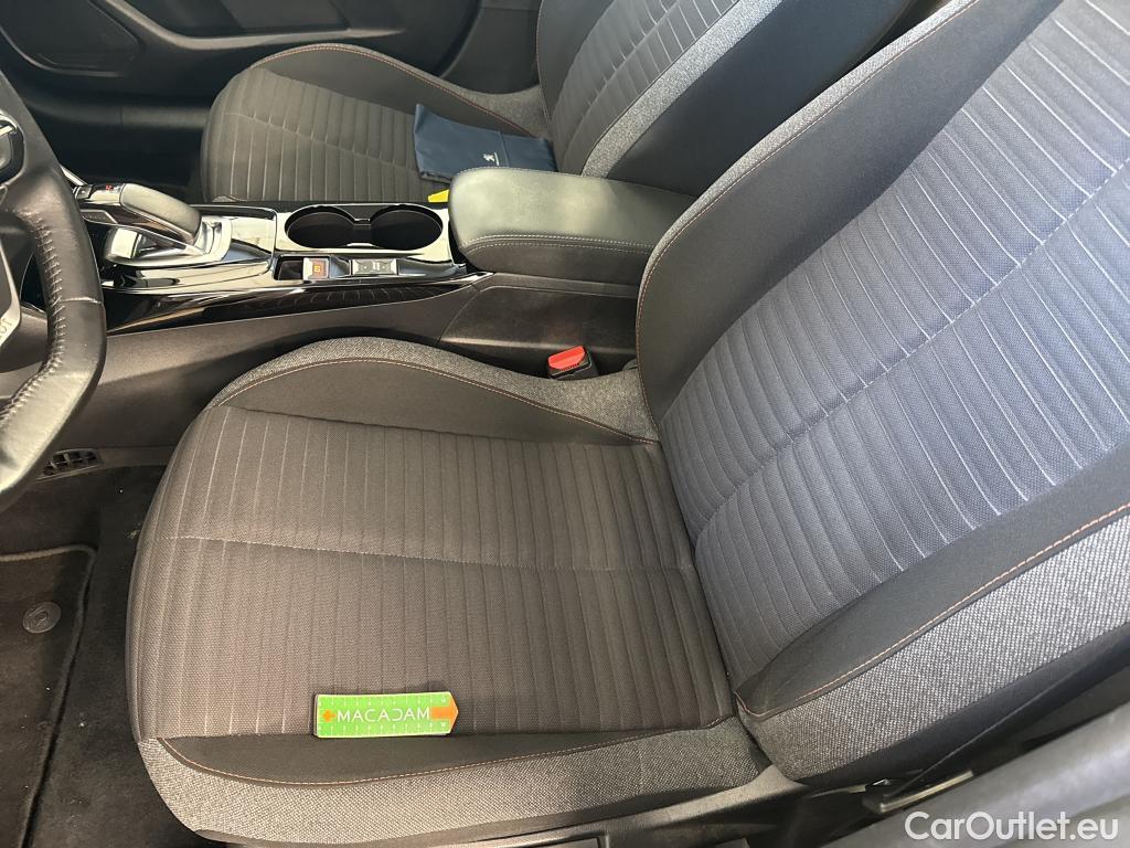  Peugeot  208  (e-) Active Business 50kWh BVA #23