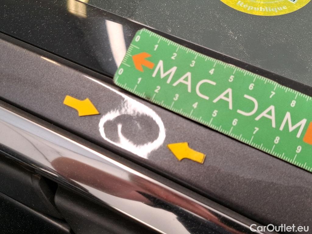  Peugeot  3008  Allure 1.5 HDi 130CV BVA8 E6d #61