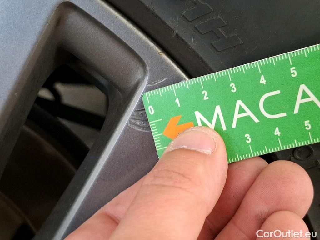  Peugeot  208  Active Pack 1.5 HDi 100CV BVM6 E6d #24