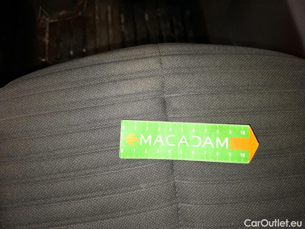  Peugeot  208  Active Pack 1.5 HDi 100CV BVM6 E6d #36