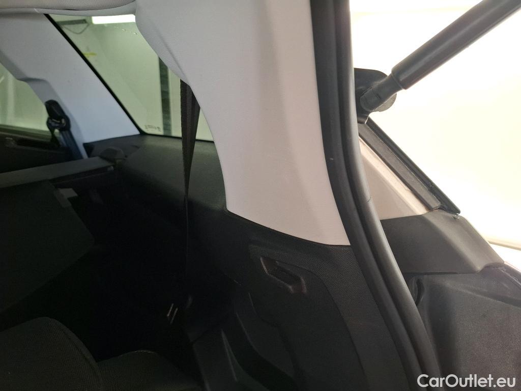  Peugeot  5008  Active Business 1.5 HDi 130CV BVM6 E6d #31