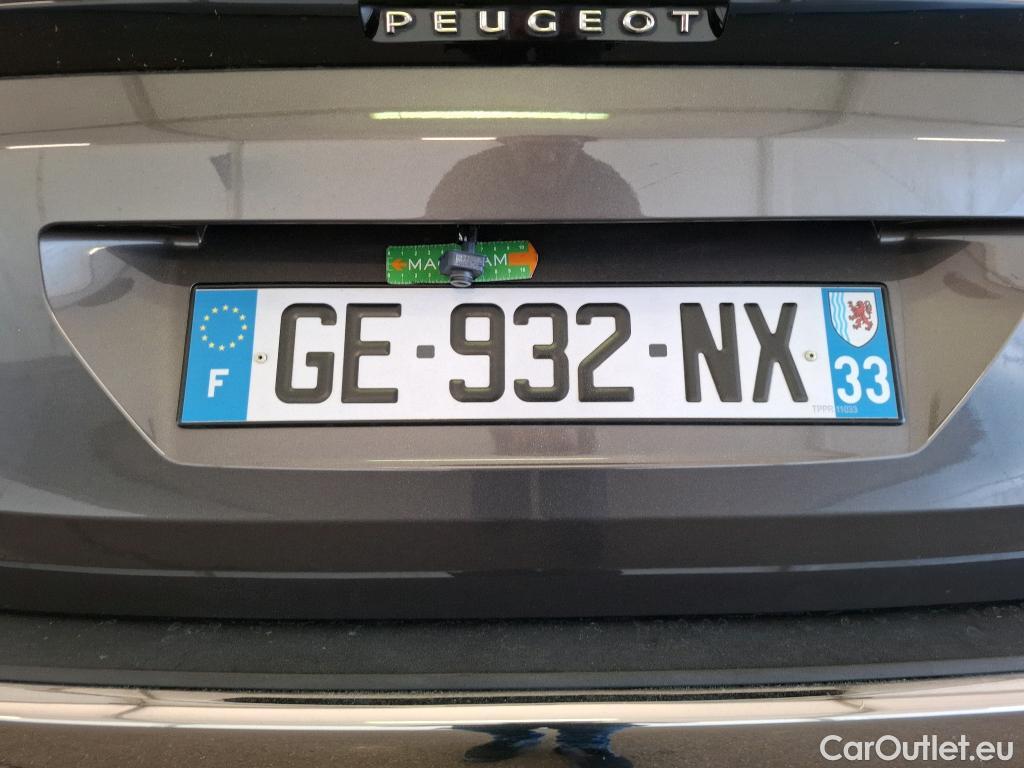  Peugeot  3008  Allure 1.5 HDi 130CV BVA8 E6d #75
