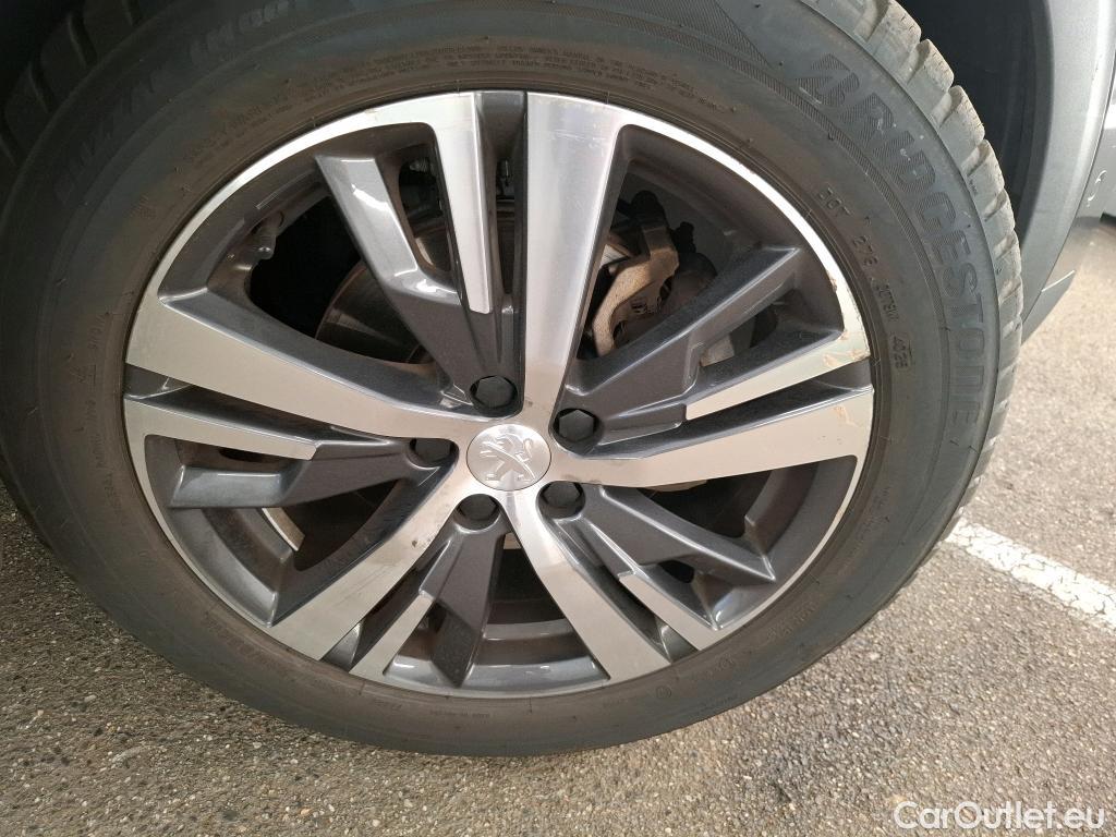  Peugeot  3008  Allure 1.5 HDi 130CV BVA8 E6d #36