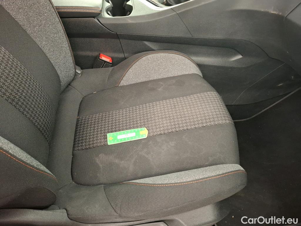  Peugeot  5008  Active Business 1.5 HDi 130CV BVM6 E6d #37