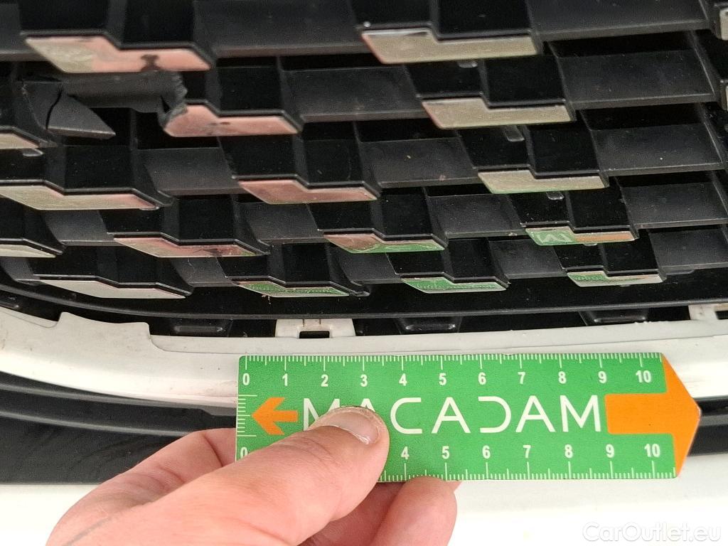  Peugeot  208  Active Pack 1.5 HDi 100CV BVM6 E6d #48