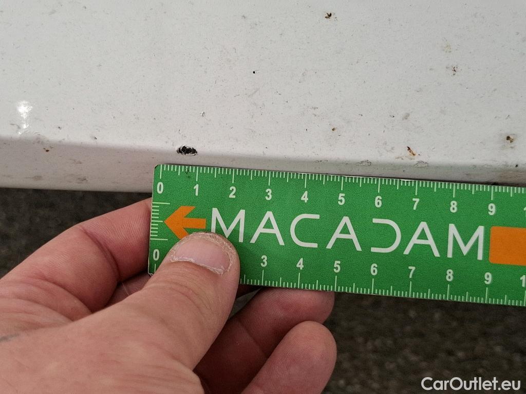  Peugeot  208  Active Pack 1.5 HDi 100CV BVM6 E6d #15