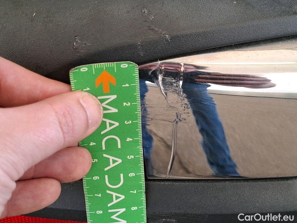  Peugeot  3008  Allure 1.5 HDi 130CV BVA8 E6d #29