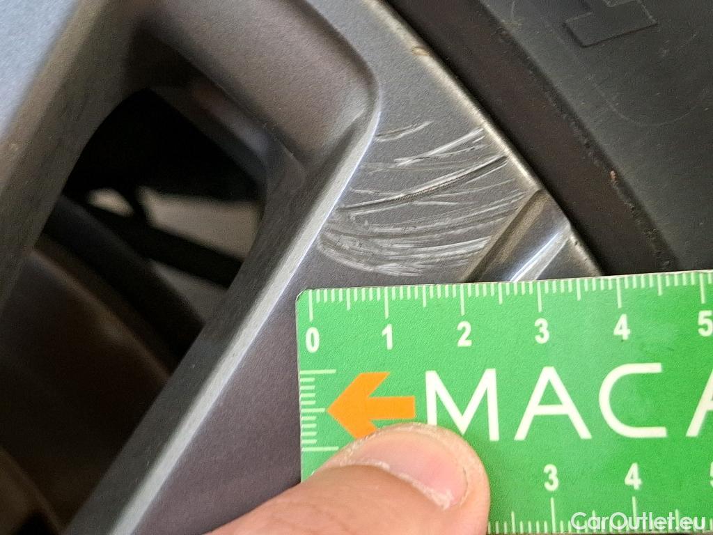  Peugeot  208  Active Pack 1.5 HDi 100CV BVM6 E6d #20