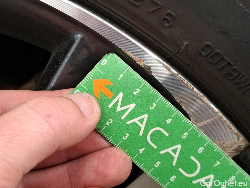  Peugeot  3008  Allure 1.5 HDi 130CV BVA8 E6d #38