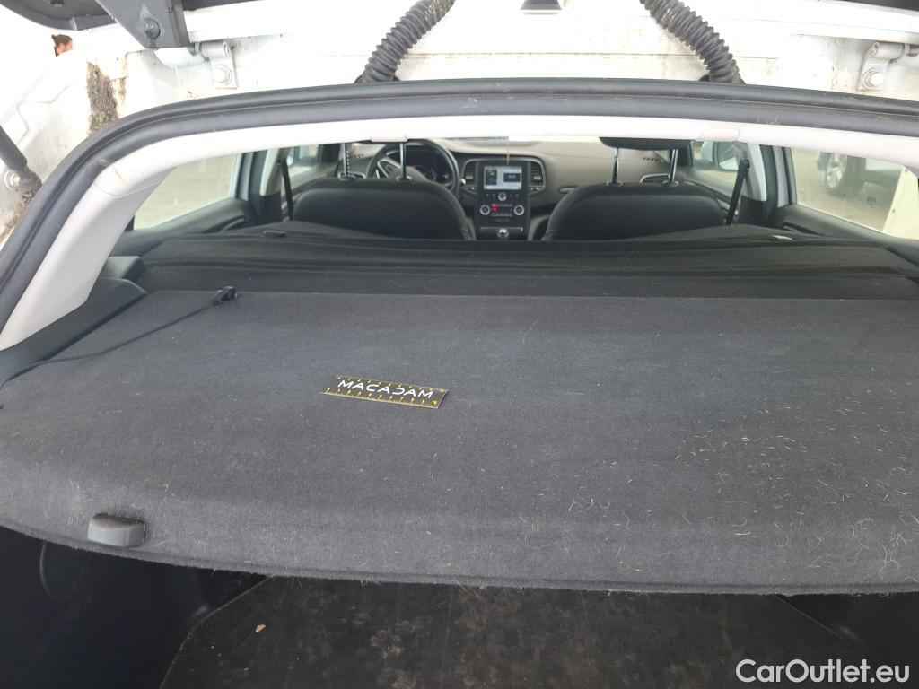  Renault  Megane  IV Berline 5pt. Business 1.5 dCi 115CV BVM6 E6dT / TRANSFO VP VF #32