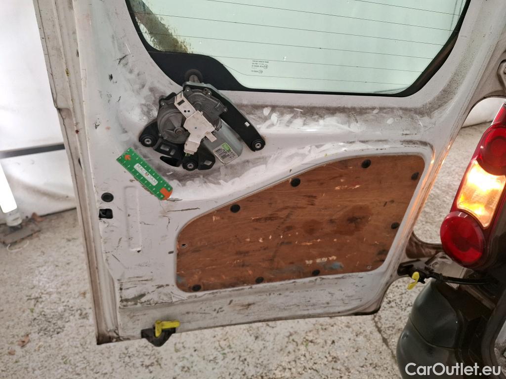  Peugeot  Partner  L1 Pro 1.6 HDi 75CV BVM5 E6 #26