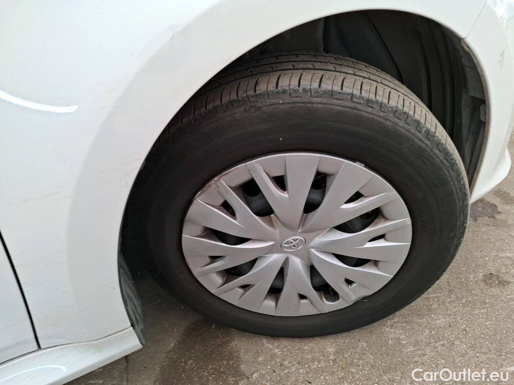  Toyota  Yaris TOYOTA  / 2019 / 5P / Berline 120 VVT-i Dynamic Business #9