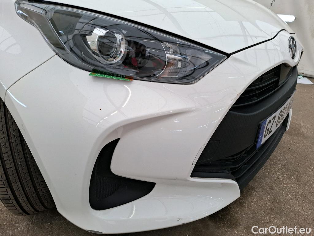  Toyota  Yaris TOYOTA  / 2019 / 5P / Berline 120 VVT-i Dynamic Business #1
