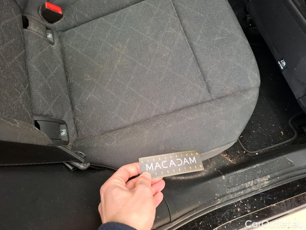  Volkswagen  Golf  / 2020 / 5P / Berline 2.0 TDI SCR 115 DSG7 LIFE BUSINESS #12