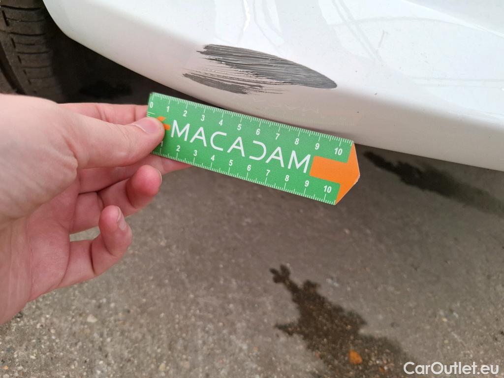  Toyota  Yaris TOYOTA  / 2019 / 5P / Berline 120 VVT-i Dynamic Business #2