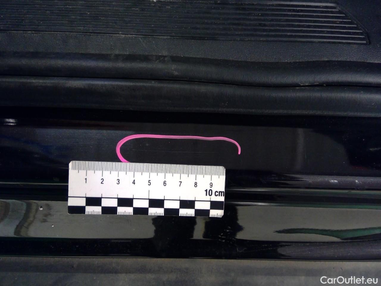  Skoda  ENYAQ  iV80 5d #8