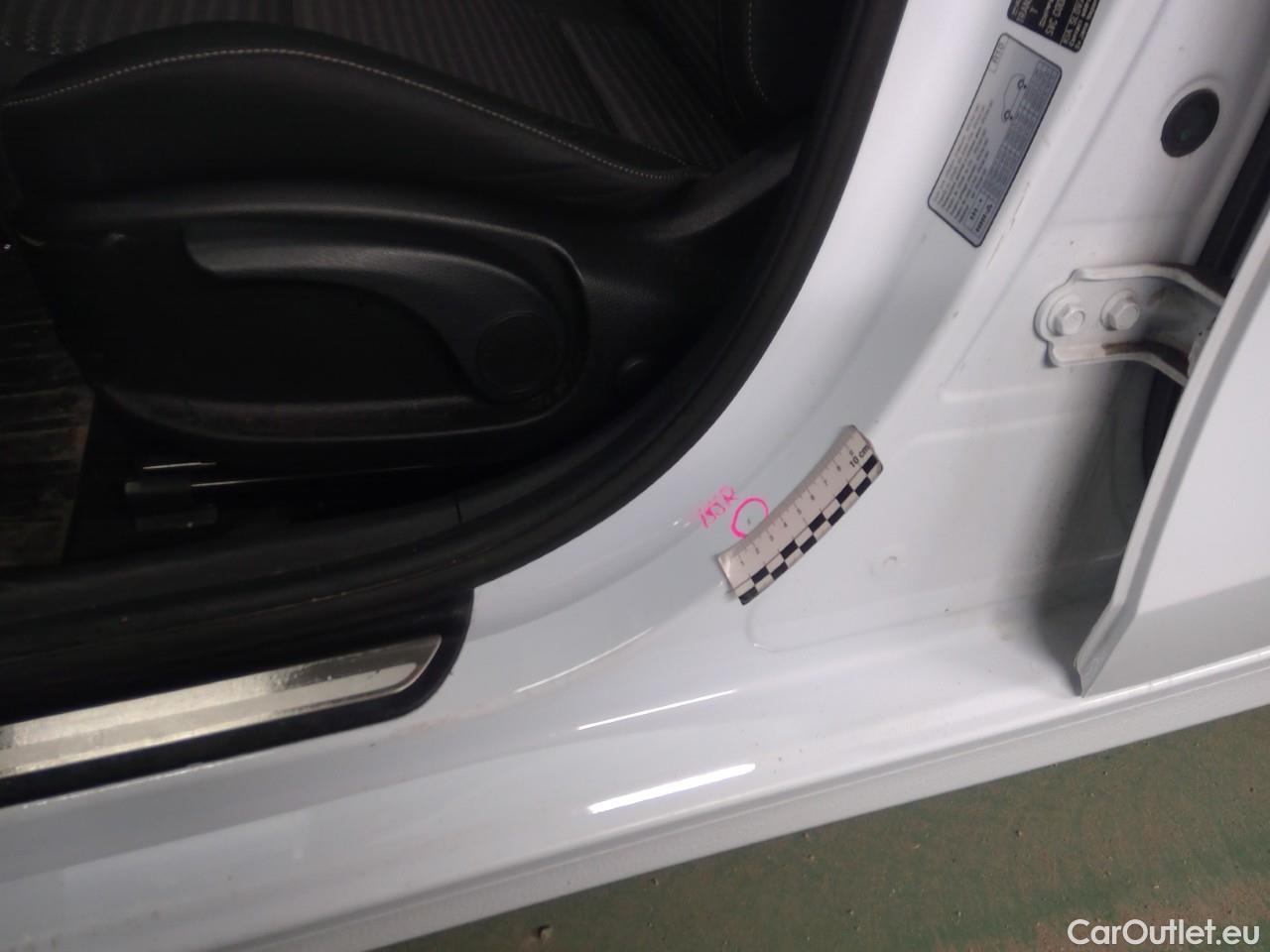  KIA  Cee'd ceed SW 1.6PHEV Advance Aut #9