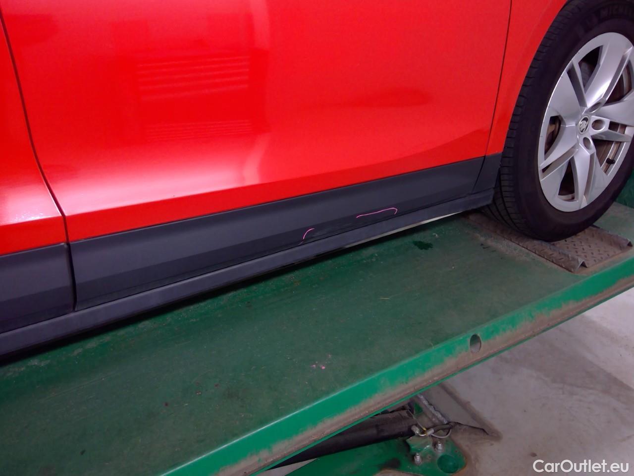  Skoda  ENYAQ  iV80 5d #14