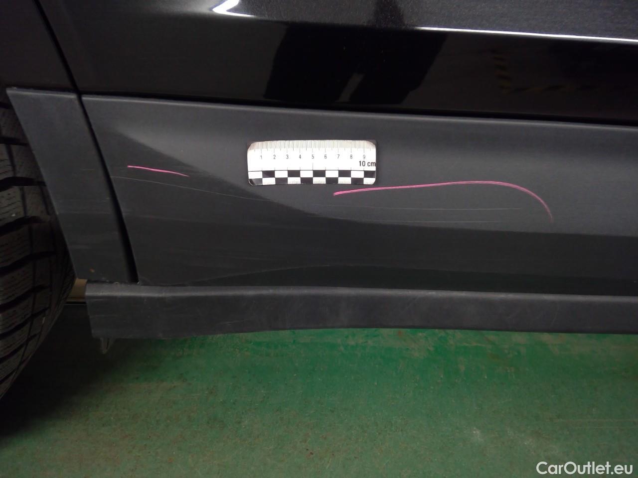  Skoda  ENYAQ  iV80 5d #9