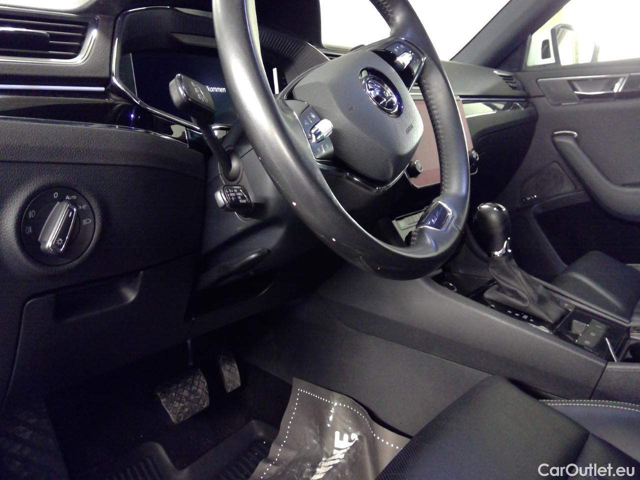  Skoda  Superb Sup.Co.TSI PHEV 218 L&K Aut #21